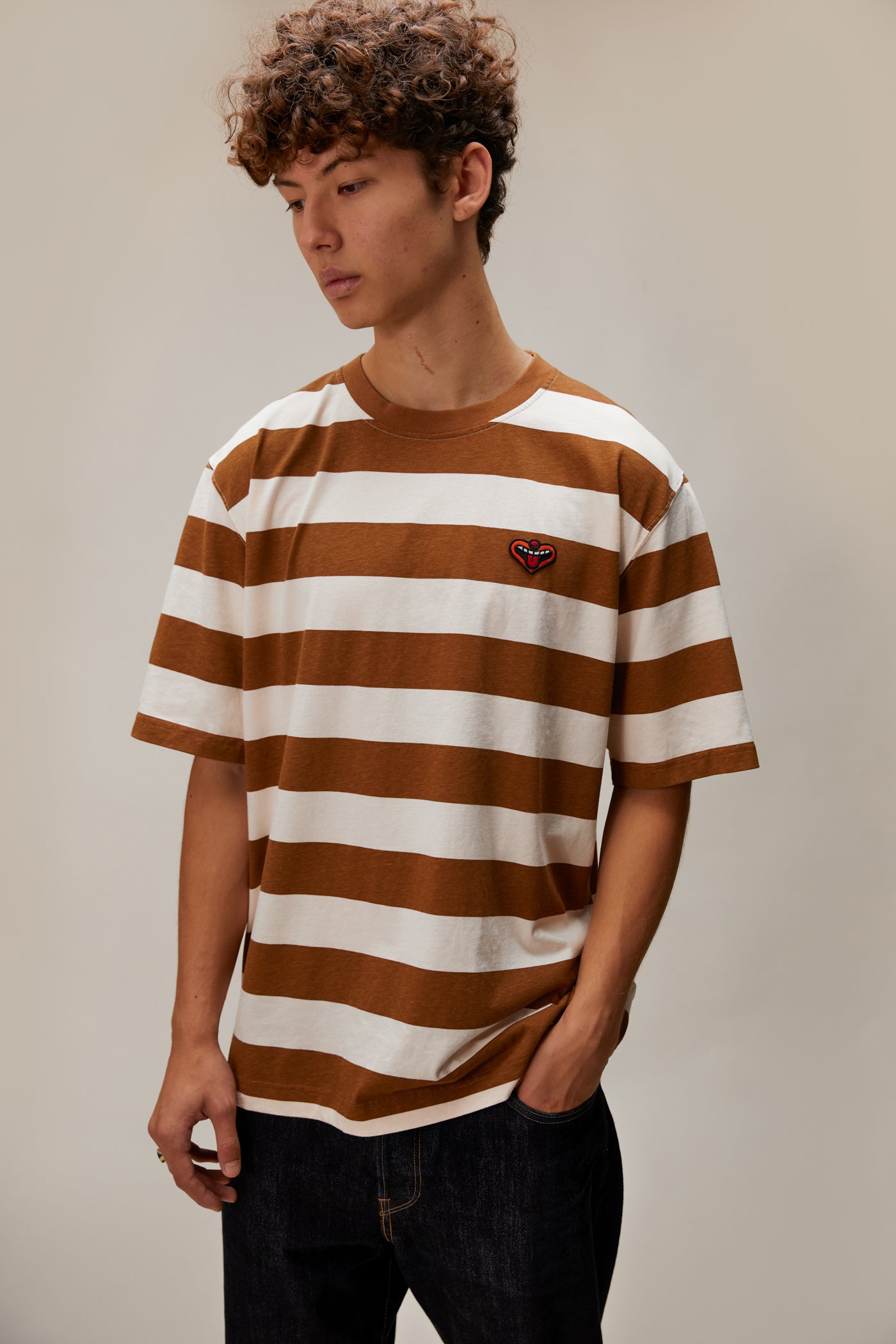 T-shirt Yoko Pachinko - Striped Heart - Marron - YOKO SHOP